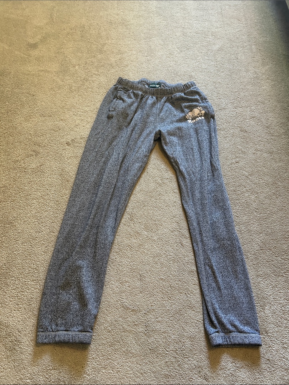 Roots Women’s Heather Gray Joggers with Beaver Patch